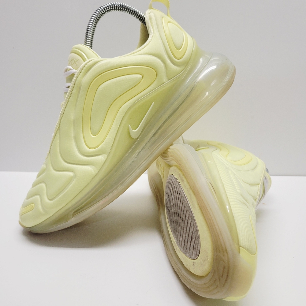 Nike Air Max 720 SE Women's Green Neon Yellow AT6176-302 Size 8.5